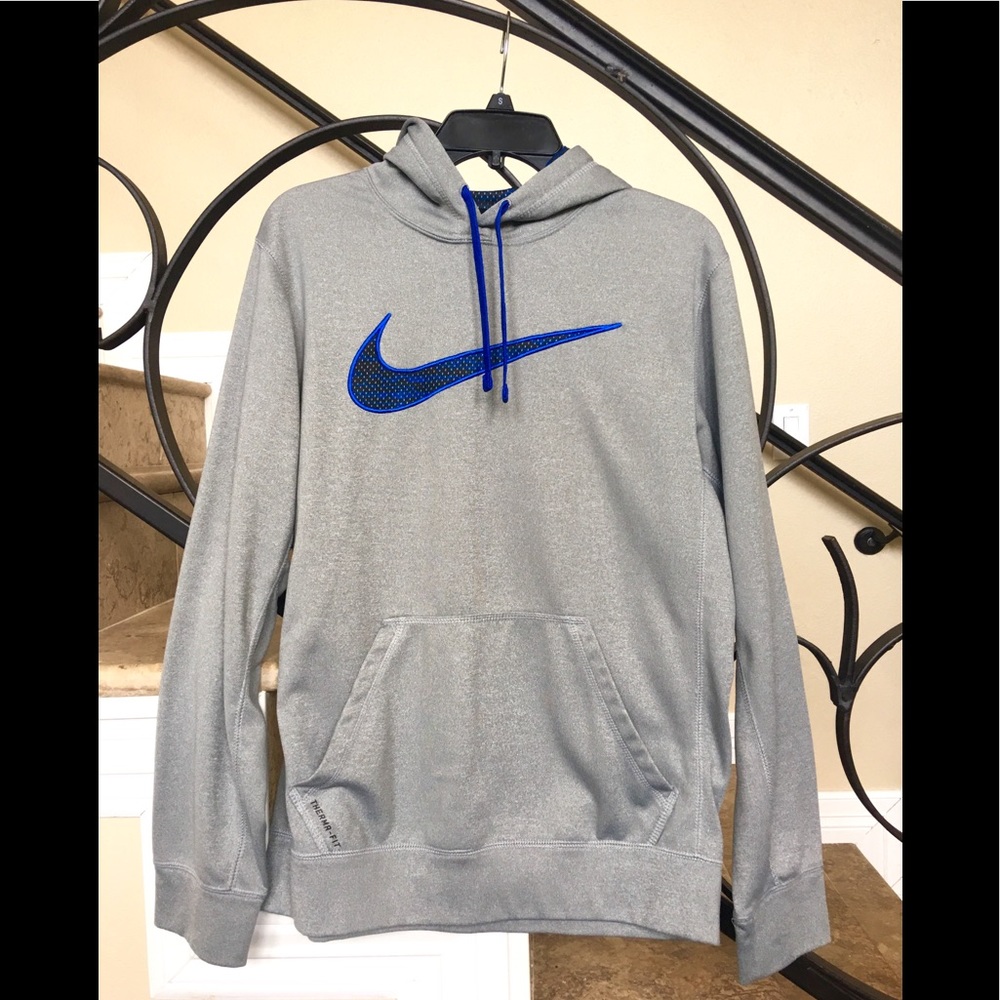 Men’s Nike Therma-Fit hoodie
